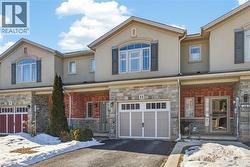 11 HITCHING POST Ridge  Binbrook, ON L0R 1C0