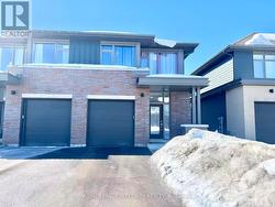 863 MOSES TENNISCO STREET  Ottawa, ON K1K 5A2