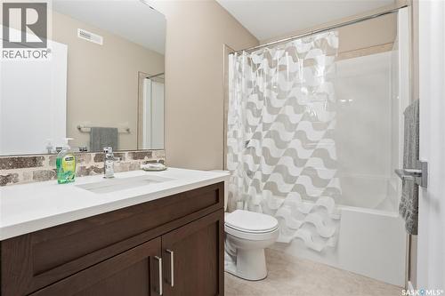 474 Schmeiser Bend, Saskatoon, SK - Indoor Photo Showing Bathroom