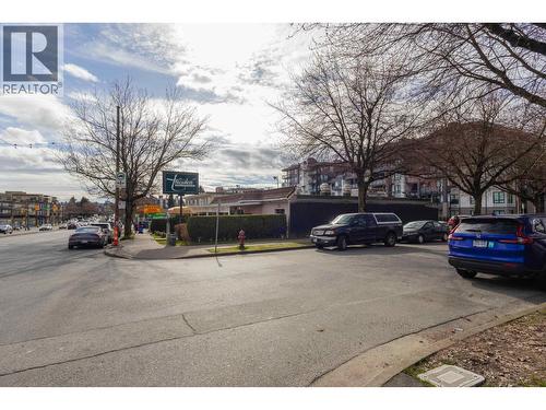 2411 Nanaimo Street, Vancouver, BC 