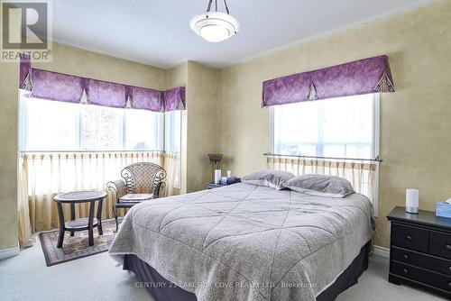 2811 Stephen Drive, Ramara, ON - Indoor Photo Showing Bedroom