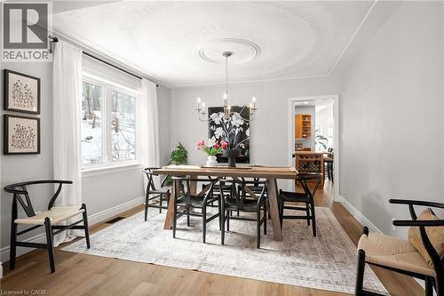 29 Muskoka Court, Kitchener, ON - Indoor Photo Showing Dining Room