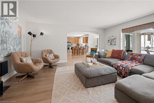 29 Muskoka Court, Kitchener, ON - Indoor Photo Showing Living Room