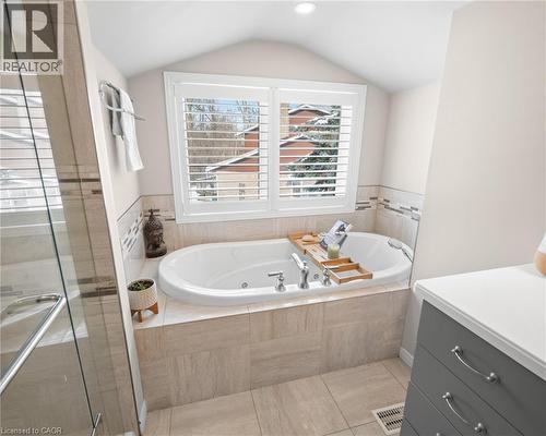 29 Muskoka Court, Kitchener, ON - Indoor Photo Showing Bathroom