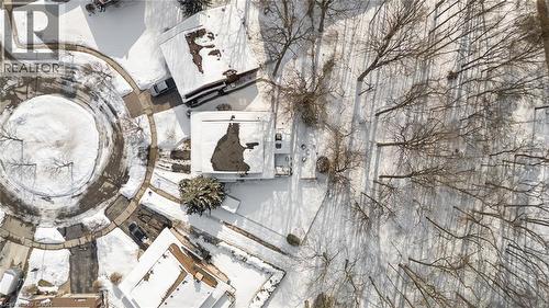 29 Muskoka Court, Kitchener, ON - Outdoor