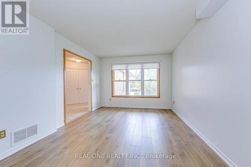 220 Kingsbridge Garden Circle, Mississauga, ON - Indoor Photo Showing Other Room