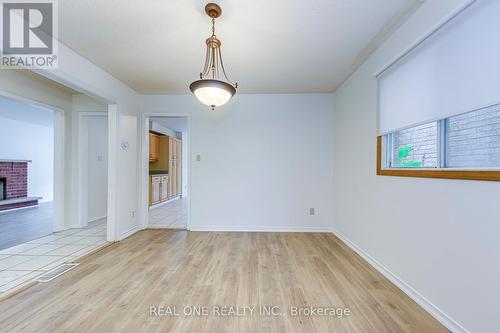 220 Kingsbridge Garden Circle, Mississauga, ON - Indoor Photo Showing Other Room