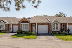 26 - 20 MEADOWLANDS BOULEVARD  Hamilton, ON L9K 1J5