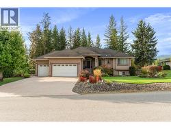 2706 Golf Course Drive  Blind Bay, BC V0E 1H2
