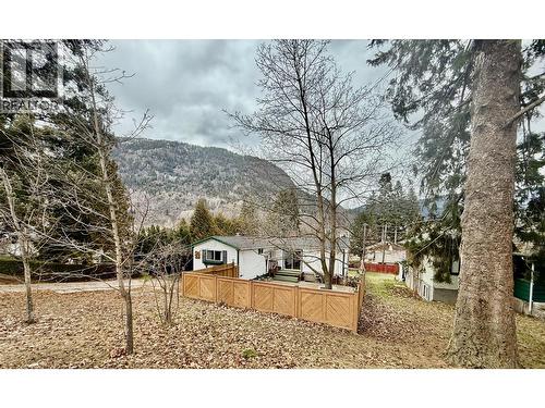 209 6th Avenue  Castlegar, BC V1N 1T1