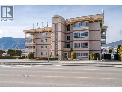 2401 South Main Street Unit# 405  Penticton, BC V2A 5J1