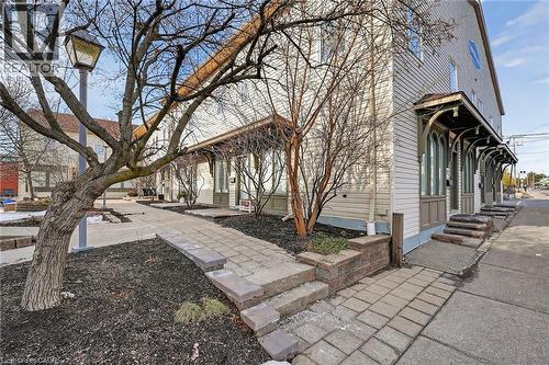 49 ONTARIO Street Unit# 11  Grimsby, ON L3M 3H2