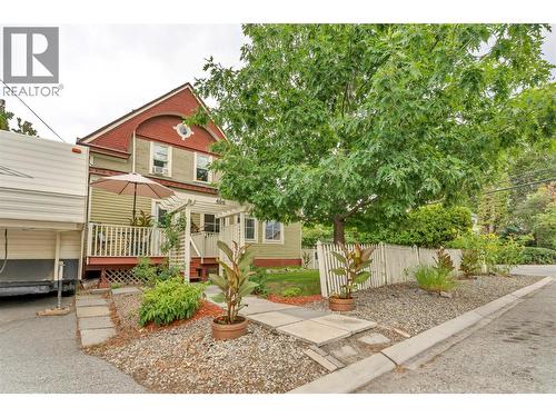 494 Young Street  Penticton, BC V2A 5T1