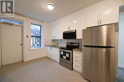 2 - 1A Leonard Avenue, Toronto, ON - Indoor Photo Showing Kitchen