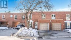 26 ANVIL MILL WAY  Toronto, ON M2L 1R1