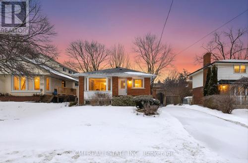 913 KING STREET  Whitby, ON L1N 5A6