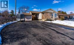 102 GREENINGDON Drive  Hamilton, ON L9A 3A7