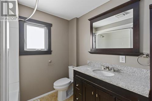 32 Main St, Iron Bridge, ON - Indoor Photo Showing Bathroom