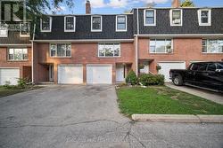 22 - 100 BLUEVALE STREET N  Waterloo, ON N2J 4M9