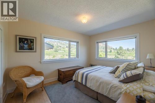 4910 Gartrell Road, Summerland, BC - Indoor Photo Showing Bedroom
