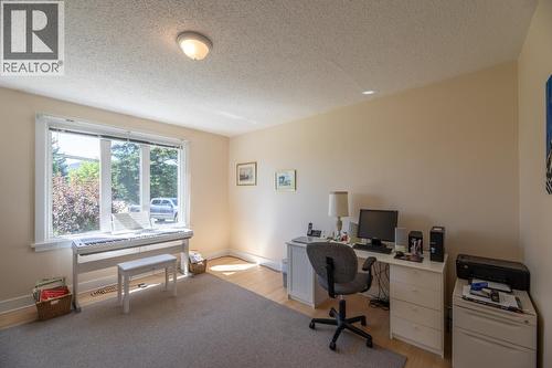 4910 Gartrell Road, Summerland, BC - Indoor Photo Showing Office