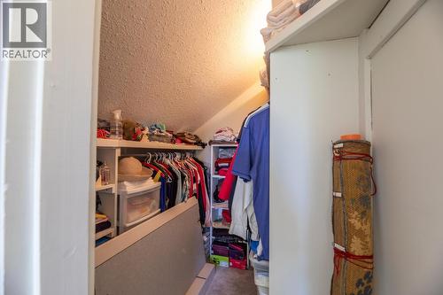 4910 Gartrell Road, Summerland, BC - Indoor With Storage
