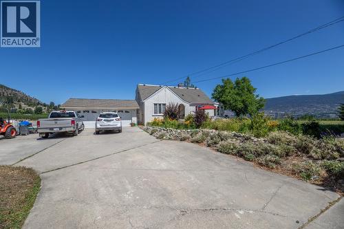4910 Gartrell Road, Summerland, BC - Outdoor