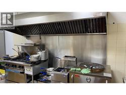 189 W BROADWAY  Vancouver, BC V5Y 1P4