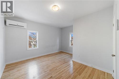 208 Mary Street, Hamilton, ON 