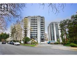 903 4165 MAYWOOD STREET  Burnaby, BC V5H 4E3