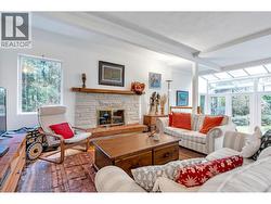 4890 THE DALE  West Vancouver, BC V7W 1K3