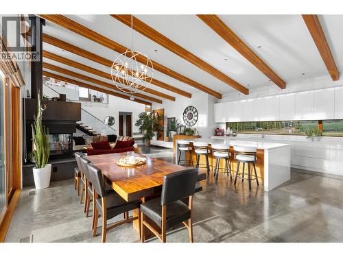3194 Dunster Road, Kelowna, BC - Indoor Photo Showing Dining Room