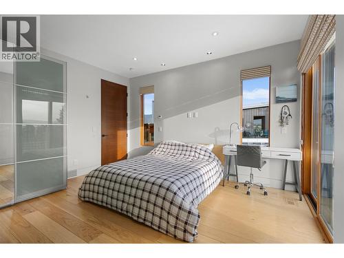 3194 Dunster Road, Kelowna, BC - Indoor Photo Showing Bedroom
