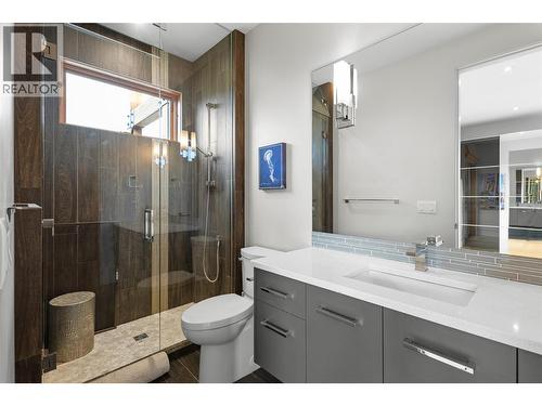 3194 Dunster Road, Kelowna, BC - Indoor Photo Showing Bathroom