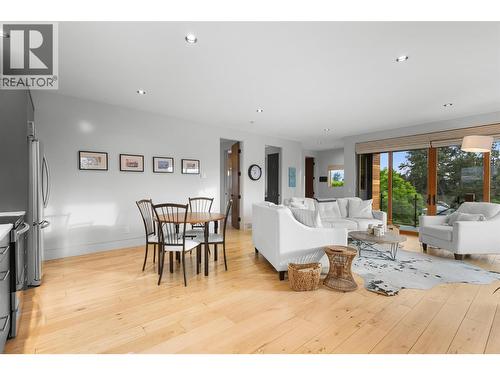 Suite - 3194 Dunster Road, Kelowna, BC - Indoor