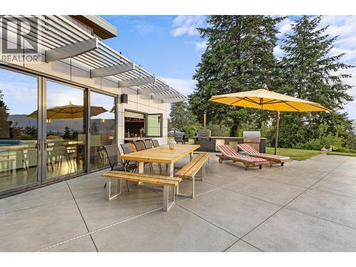 3194 Dunster Road, Kelowna, BC - Outdoor With Deck Patio Veranda