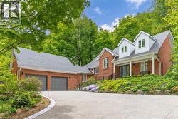 158 SULPHUR SPRINGS Road  Ancaster, ON L9G 4T7