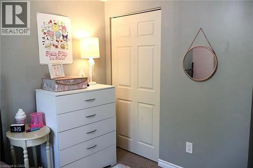 9 Duncairn Court, Hamilton, ON - Indoor