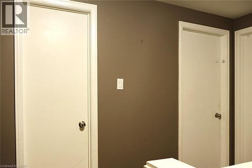 9 Duncairn Court, Hamilton, ON - Indoor