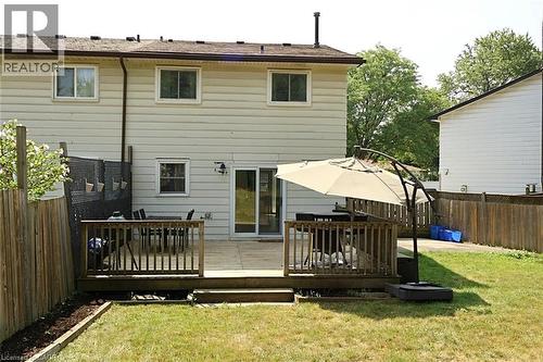 9 Duncairn Court, Hamilton, ON - Outdoor With Deck Patio Veranda With Exterior