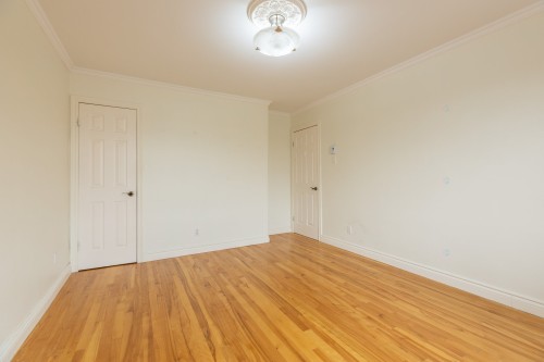 Bedroom - 5202 Rue La Durantaye, Montréal (Saint-Léonard), QC - Indoor Photo Showing Other Room