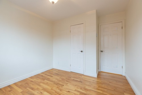 Bedroom - 5202 Rue La Durantaye, Montréal (Saint-Léonard), QC - Indoor Photo Showing Other Room