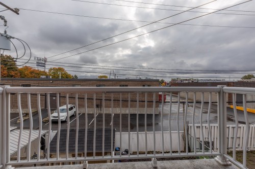 Balcony - 5202 Rue La Durantaye, Montréal (Saint-Léonard), QC - Outdoor