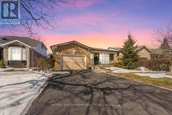 115 FIRST ROAD W  Hamilton, ON L8J 2S6