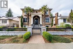 6907 TYNE STREET  Vancouver, BC V5S 3M4