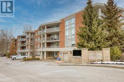 315 - 125 WILSON STREET W  Hamilton, ON L9G 0B3