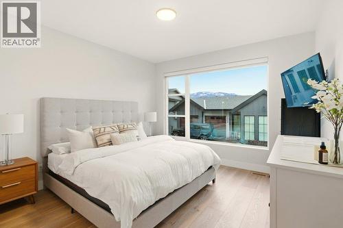 3309 Aspen Lane, Kelowna, BC - Indoor Photo Showing Bedroom