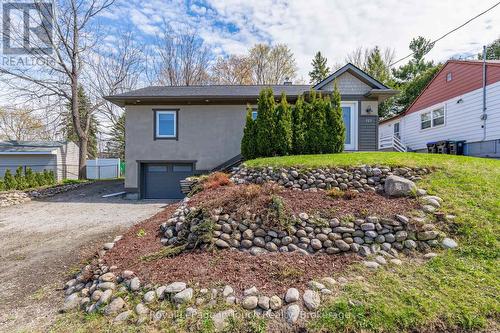 727 VICTORIA STREET  Midland, ON L4R 1B2