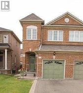 757 LEDBURY CRESCENT  Mississauga, ON L5V 2R1