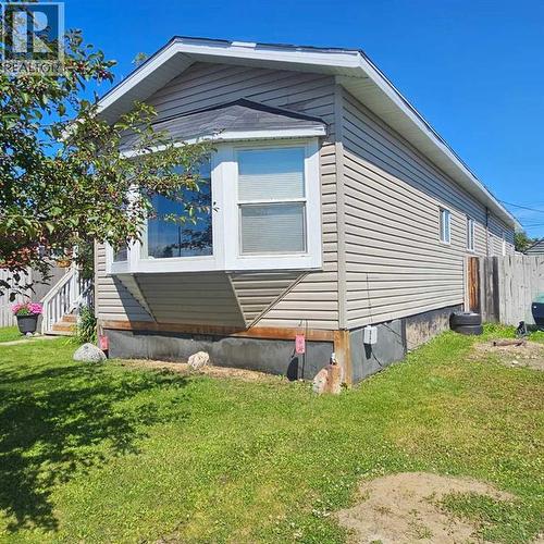 Front of Home - 613 53 Street, Edson, AB 